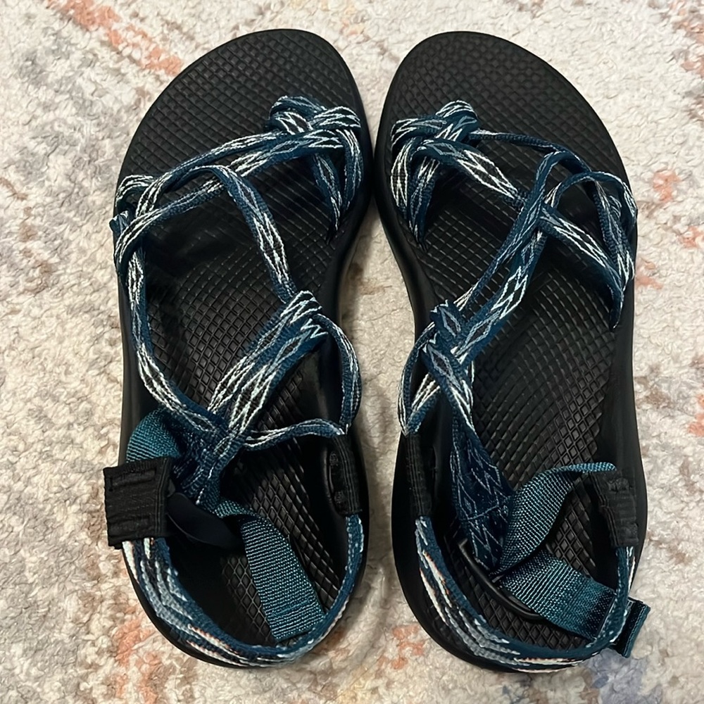 Chaco Women’s shoes. Size 8. Color “Angular Teal”